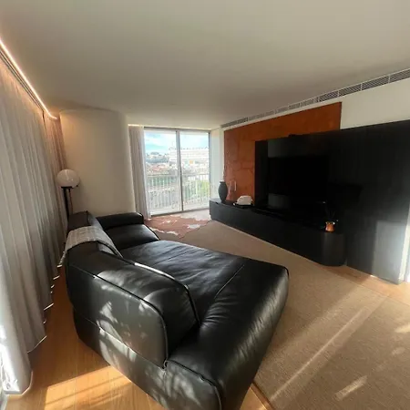 2br Skyline Serenity By S Soares Διαμέρισμα *